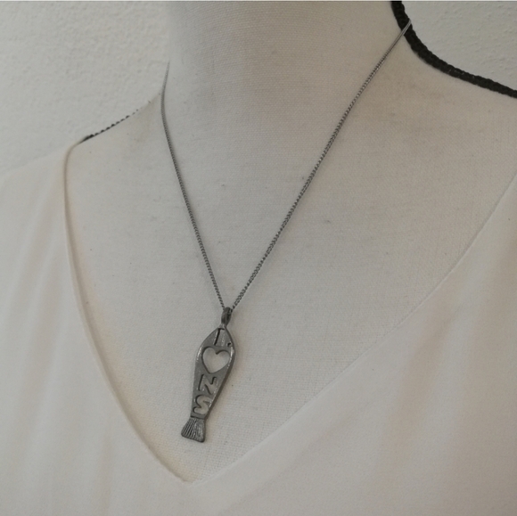 I Heart NS Nova Scotia Fish Souvenir Necklace - Picture 2 of 4